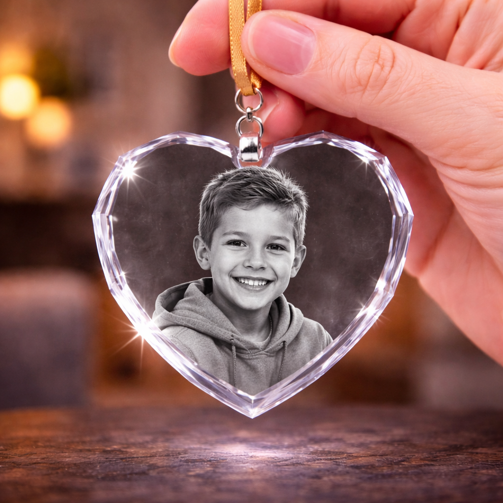 2D Crystal Heart Ornament