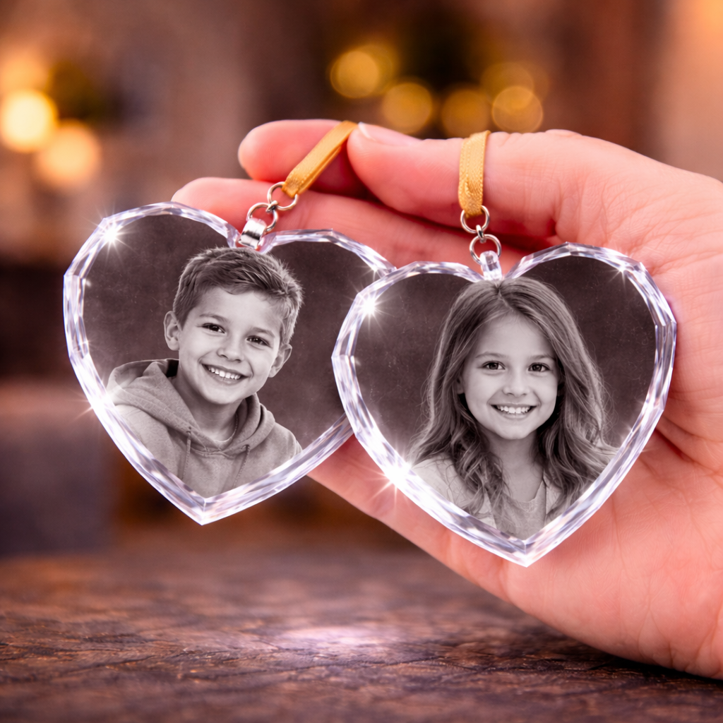 2D Crystal Heart Ornament